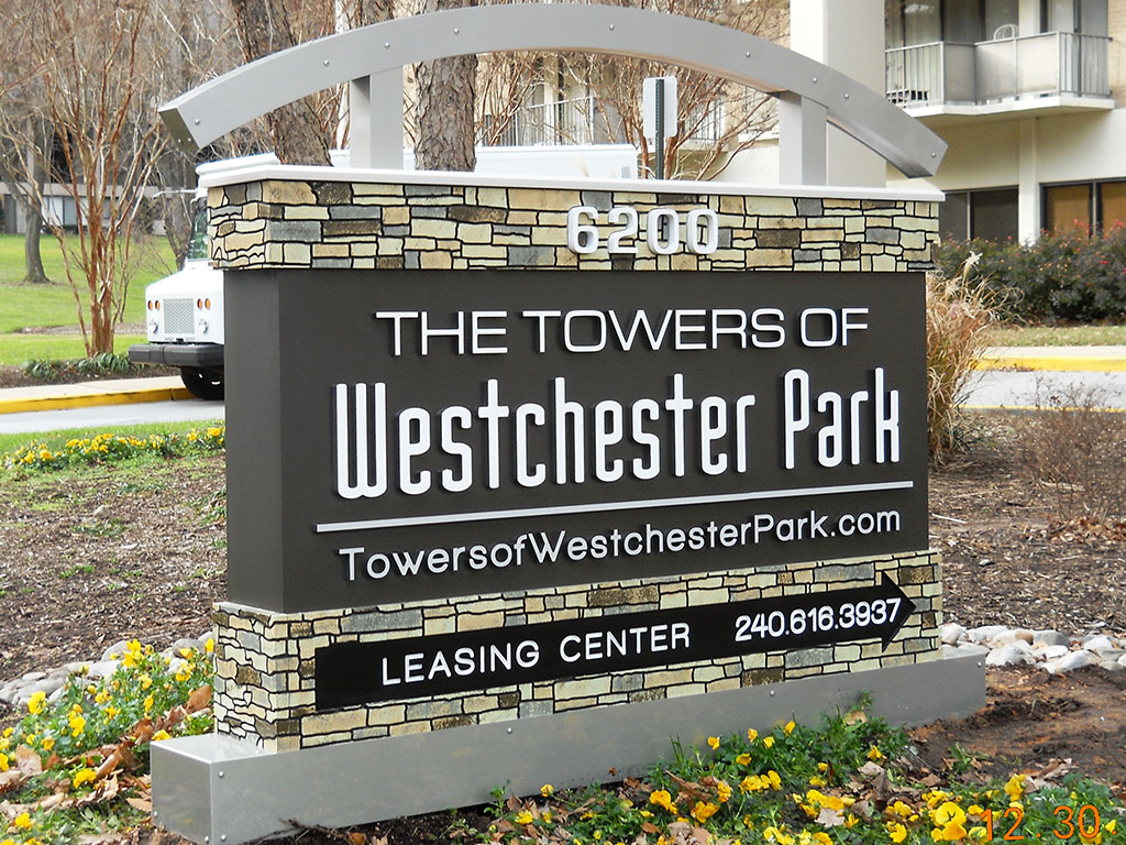 westchester park monument sign